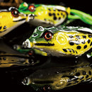 1X Cute Frog Topwater Fishing Lure Crankbait Hooks Bass Bait Tackle 7colors  3C