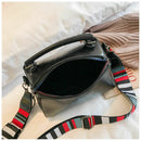 Korean Version Of the Fashion Wild Messenger Bag Mini Retro Handbag Shoulde