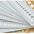 Plastic Knitting Needle Size Gauge Ruler Weaving Sweater 16 *4 Tools- Inche D4D6