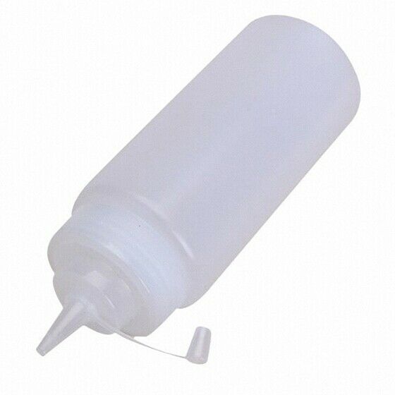 1 x Medium-Sized Plastic Sauce Squeezer Bottle Dispenser - 16oz V1E8
