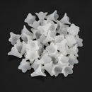 50 White Lily Flower Frosted Acrylic Beads 22x22mm. O3P3