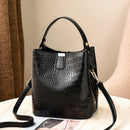 Retro Alligator Bucket Bags Women Crocodile Pattern Handbag Capacity Casual V4H1