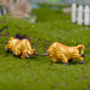 1PC 2021 New Year Fortune Cow Micro Landscape Ornaments Cattle Desktop Decor Hn