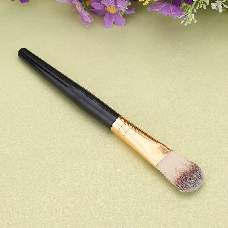 1pcs Wooden handle powder brush Makeup makeup brushes tools beauty beushes