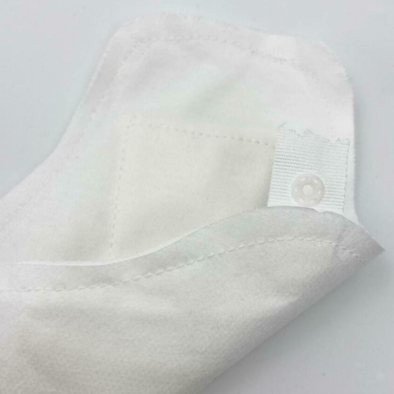 White Thin Reusable Menstrual Cloth Sanitary Pads Napkin for Women Girl 18cm
