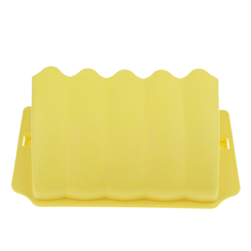 Plastic Hay Feeder/Rack -  for Rabbit/ChinChilla/Guinea Pig - Keeps Grass