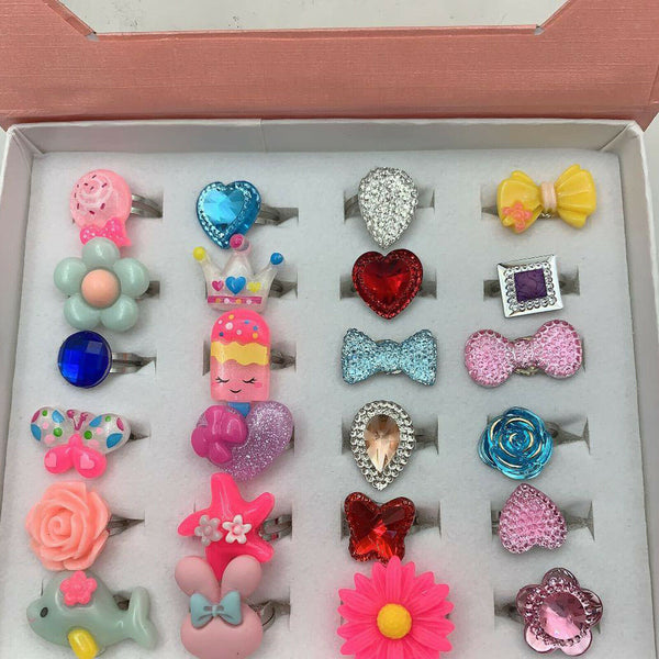 Little Girl Lovely Jewel Rings in Box Girls Play Dress Up Pretend Play Rings