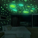 Planets Luminous Wall Stickers Solar System Fluorescent Waterproof Stick B7R2
