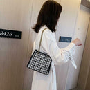 Au2pcs/set Women Woolen Shoulder Messenger Bag Chain Handbag Clutch (Black)