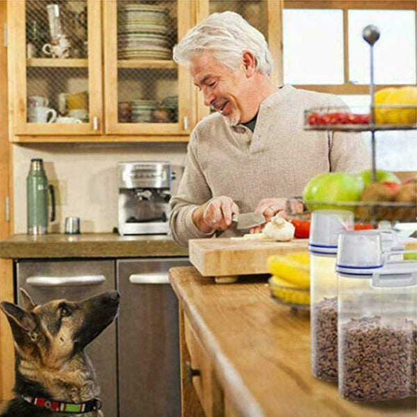 1.5L Pet Food Storage Container Airtight Dog Cats with Cup Measuring Clear G9S0