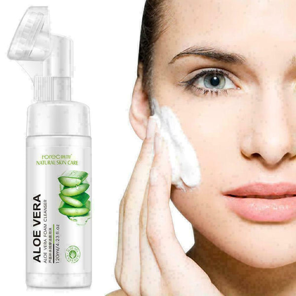 New Aloe Hydrating Oil Control Facial Cleanser Remove Blackheads Moisturizi T0H9