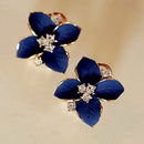 Elegance women's earrings with rhinestones camelia shaped cute pierced earr E5P6