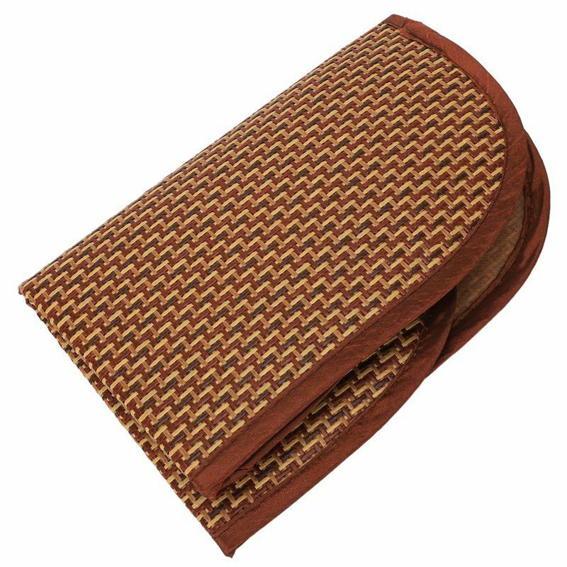 Comfortable and Breathable Pet Dog Cat Cooling Mat Indoor Summer Sleeping P