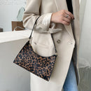 Animal Pattern Women Handbag Street PU Shoulder Underarm Tote Bag (Leopard)