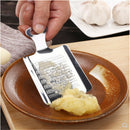 Stainless Steel Ginger Garlic Press Crusher Mini Garlic Grater Sli JR