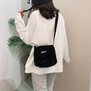 Plush Rabbit Tail Messenger Bag Women Solid Street Shoulder Satchel (Black)