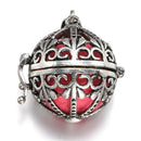 1Pc Hollow Aromatherapy Essential Oil Diffuser Perfume Locket Pendant Necklace