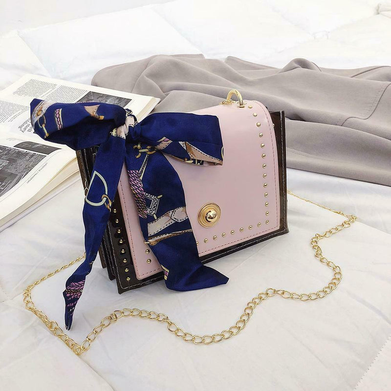 Rivet Shoulder Handbags PU Leather Chain Women Small Crossbody Bags (Pink)