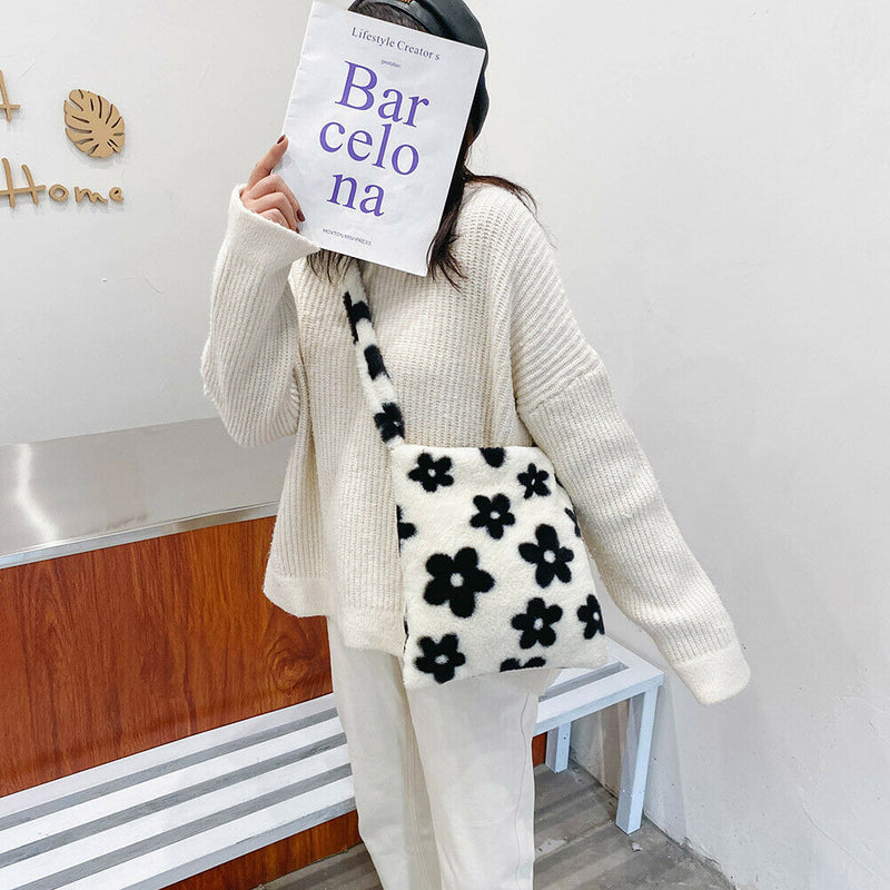 Portable Flower Printed Shoulder Handbag Plush Messenger Bag Street Totes