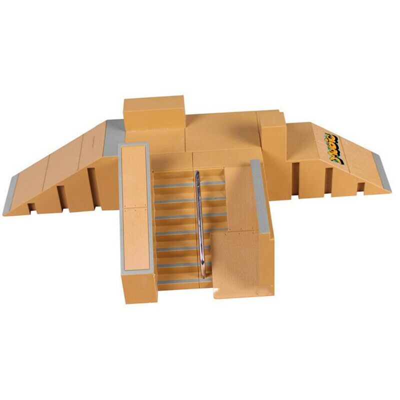 Mini Fashion Finger Skate Park Ramp Kits Rain Skateboard Fingers Training P I3Y1