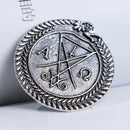 1Pc Brooch Props Halloween Retro Alloy Badge Pin PropsSEAU