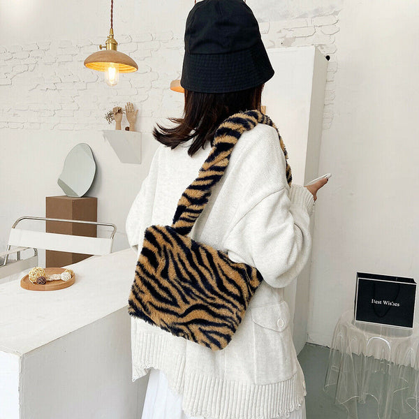Plush Shoulder Bag Women Winter Fashion Animal Pattern Handbags (Yellow)