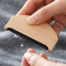 Wooden Garment Care Hair Removers Manual CoatsSweater Brush Trimmer Comb I4D4