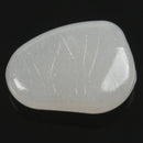 Glow In The Dark Stones, 100Pcs White