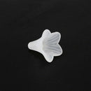 50 White Lily Flower Frosted Acrylic Beads 22x22mm. O3P3