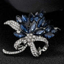 Brooch pin Woman's elegant flower shape and blue crystal rhinestone jewelry