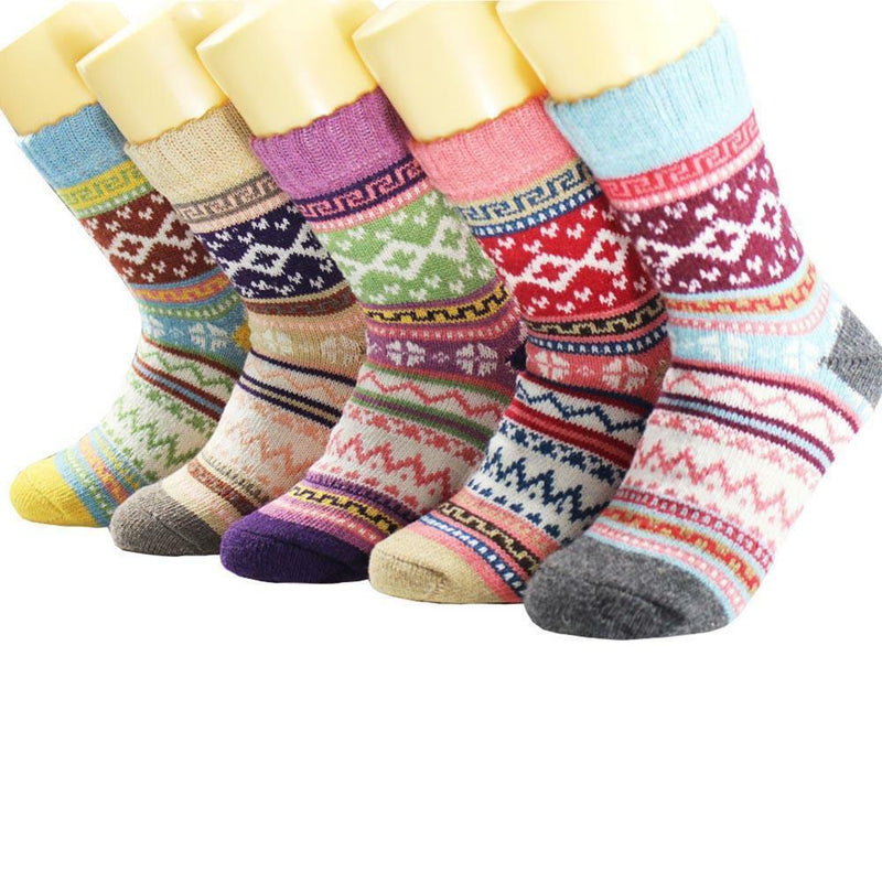 1 Pair Womens Thicken Warm Socks Boho Winter Mid High Retro Socks Random Color