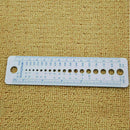 Plastic Knitting Needle Size Gauge Ruler Weaving Sweater 16 *4 Tools- Inche D4D6