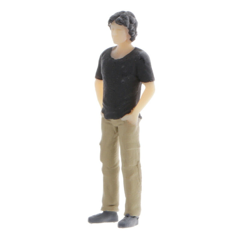 1:64 Figures Diorama Repair Factory Middle-aged Uncle Both hands in pocket