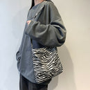 Casual Canvas Shoulder Bag Women Animal Pattern Crossbody Handbag (1 Zebra)