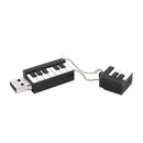 8GB Piano USB2.0 Flash U disk Black and white B7Y2