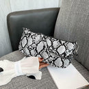Retro Serpentine Print Women PU Leather Handbags Shoulder Bags (Black)