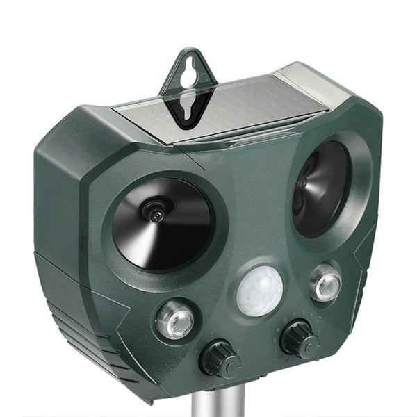 Outdoor Ultrasonic Pest Animal Repeller Garden Cat Dog Scarer Deterrent