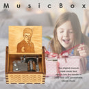 Retro Carved Hand Cranked Music Box Wood Kid Child Birthday Gift Home Decor