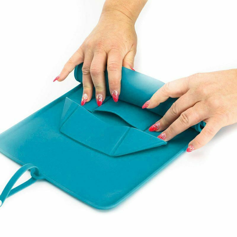 Travel Dog Bowl. Portable Double Roll Up Pet Bowls With Carry Case Collapsi