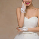 Elegant White Wedding Fingerless  Gloves Lace Applique Short Rhinestone  GGM