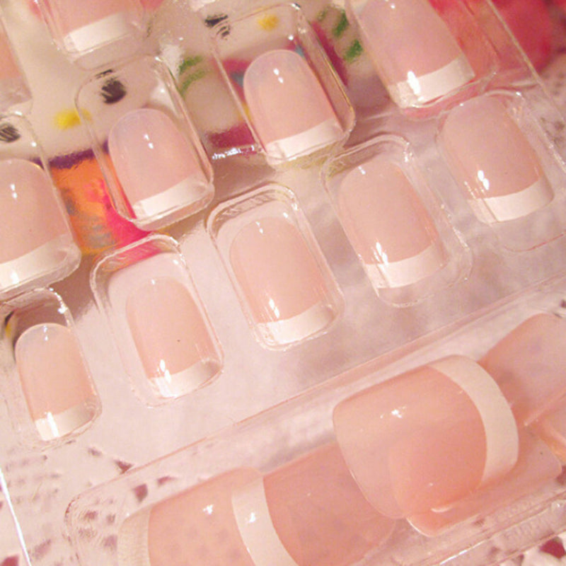 24x Women's French Style DIY Manicure Art Tips False Nails with Glue Gw