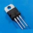 5 x L7805CV L7805 Domestic ST Three-Terminal Voltage Regulator 5V TO-22 ABK