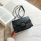 Retro Messenger Bags Women Crocodile Leather Small Shoulder Handbag (Black)