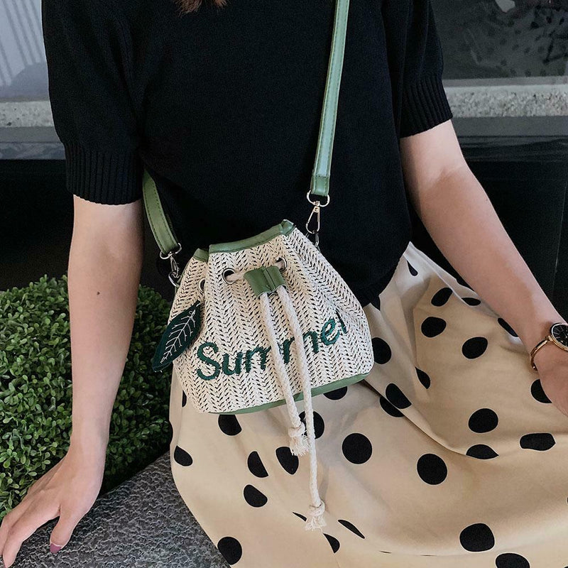 Leaf Decor Shoulder Handbags Women Straw Drawstring Crossbody Bags (Green)