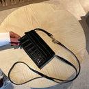 Women Crocodile Leather Shoulder Bag Solid Small Messenger Handbag (Black) A