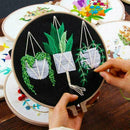 7Pcs DIY Embroidery Pen Knitting Sewing Crafts Tools Threader Punch Needles T2Q4