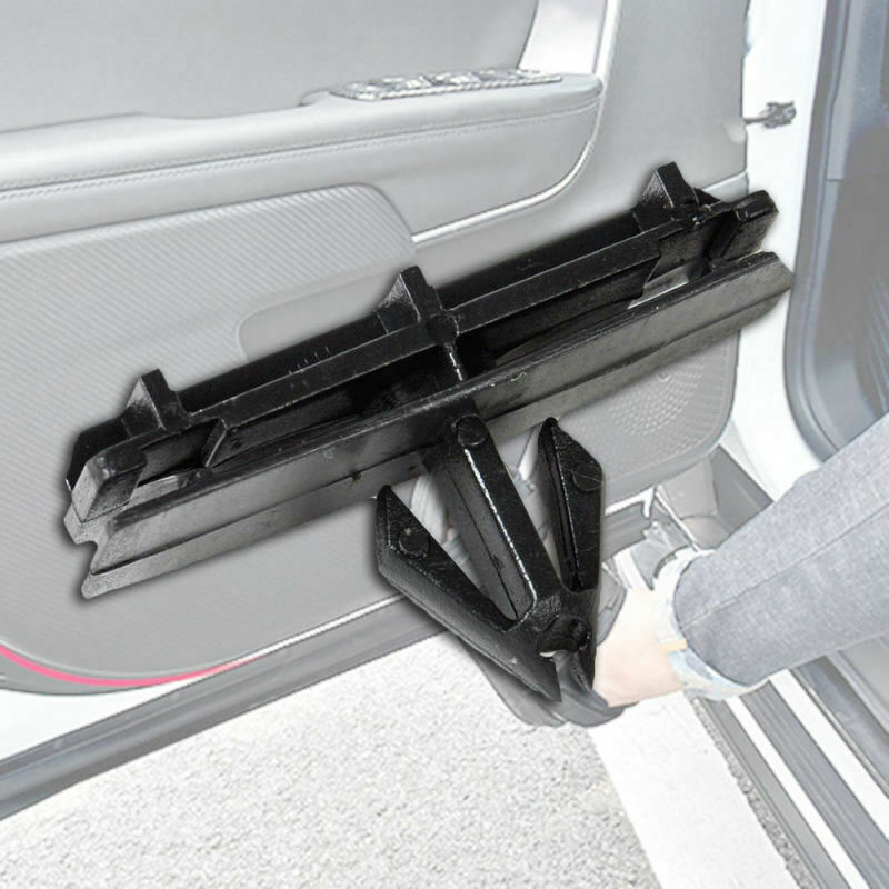 50x Fender Flare Moulding Clips 55157055-AA for Jeep Liberty Wrangler 20 XJN