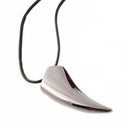 Men Wolf Fang Tooth Pendant Chain Stainless Steel Charms Fashion Necklace QWC TO
