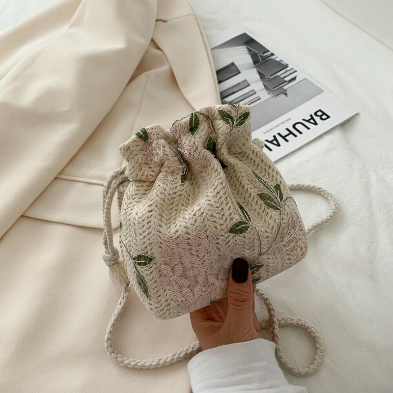 Straw Woven Bag Women Lace Embroidery Drawstring Shoulder Pouch (White)