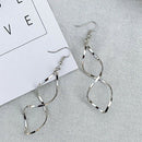 4X(Fashion Double Loop Drop Earrings For Women Long Wave Dangle Earrings StF9Q9)